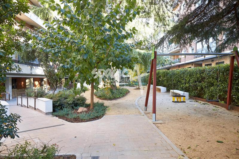 Foto d3e4ebfa-186c-4b62-962a-974203121ef4. Pis amb aparcament piscina a Ciudad Universitaria Madrid