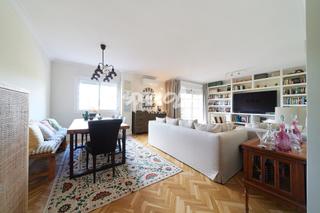 Appartement  Calle de mariano josé de larra. Un piso reformado con vistas abiertas a la naturaleza