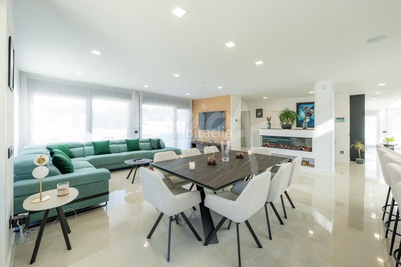 Foto 112e9d24-4ac5-4fa9-8222-ba413cc79a52. Xalet amb aparcament piscina a Colmenarejo