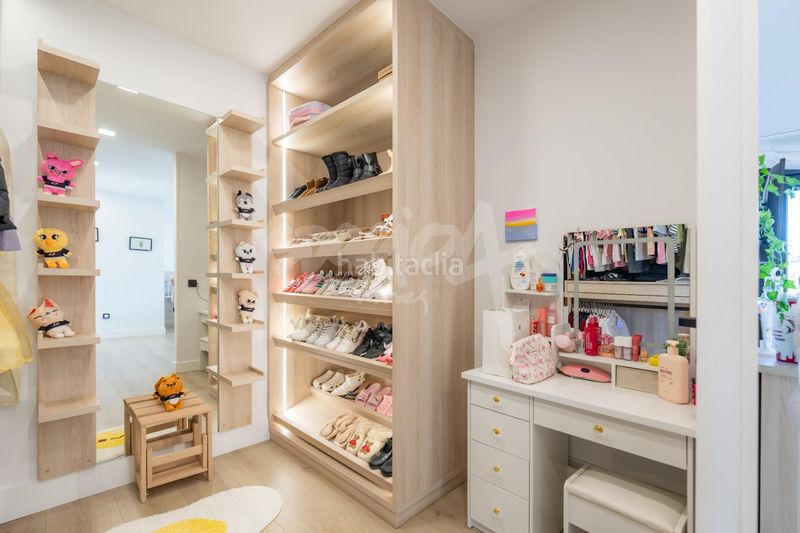 Foto 1274d40d-13d9-425c-88e9-6662e92ddc60. Xalet amb aparcament piscina a Colmenarejo