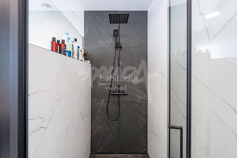 Foto ac8dc89e-38f0-4999-a00d-311036982df1. Xalet amb aparcament piscina a Colmenarejo