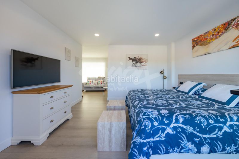 Foto f0bf9e87-d254-4c34-856d-4a5b1a540ce6. Xalet amb aparcament piscina a Colmenarejo