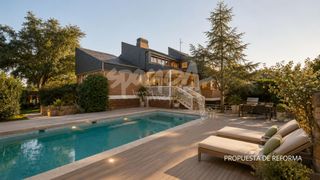 Xalet  Calle guridi. Chalet independiente en venta en la chopera, las rozas