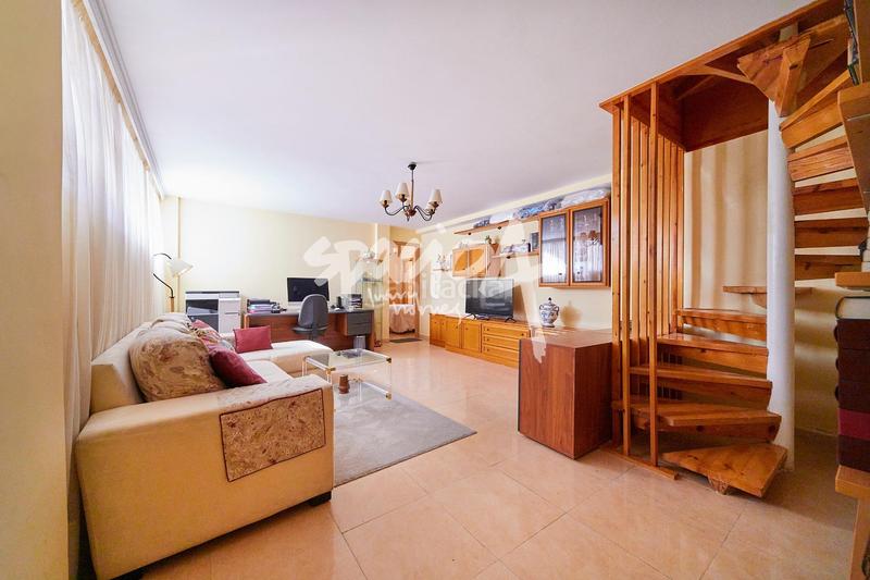 Foto 8f891986-8ede-4567-8087-38164f75b0a5. Xalet amb calefacció aparcament piscina a La Chopera Rozas de Madrid (Las)