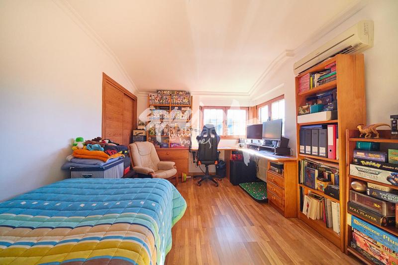 Foto b8fec867-1b72-4b47-8418-482ff8b8c74c. Xalet amb calefacció aparcament piscina a La Chopera Rozas de Madrid (Las)