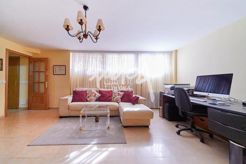 Foto bf09afce-3f5a-4ed6-97a7-e685d38743bc. Xalet amb calefacció aparcament piscina a La Chopera Rozas de Madrid (Las)