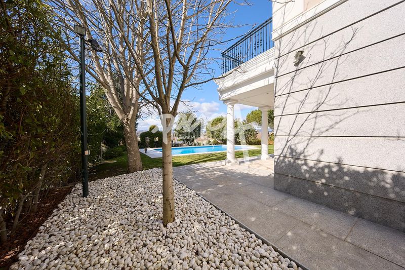 Foto 6632bc8a-6f77-4076-bde5-7ee3cec21a63. Xalet amb calefacció aparcament piscina a La Chopera Rozas de Madrid (Las)