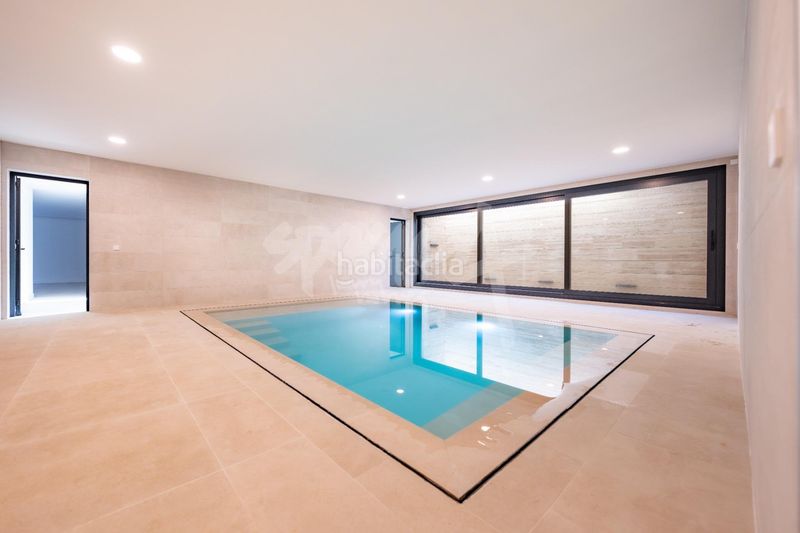 Foto a7f09310-faaa-4d7d-bfa3-54e001d7f653. Xalet amb piscina a Las Lomas Boadilla del Monte