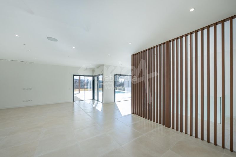 Foto cf93e679-f093-46e1-861f-e0ae51f5ef1d. Xalet amb piscina a Las Lomas Boadilla del Monte