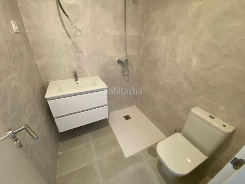 Foto c8f497ff-ce0d-422d-a803-b3dff146de1b. Pis amb calefacció aparcament piscina a Buena Vista Madrid