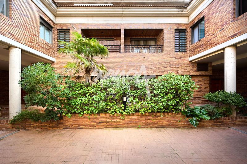 Foto aa539f2b-9c0c-4e10-811f-21dce2611576. Pis amb calefacció aparcament piscina a El Pinar-Punta Galea Rozas de Madrid (Las)