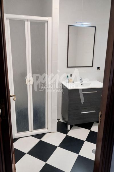 Foto e6f40858-e826-4f73-9d40-c87617805b6c. Pis a Cuntis
