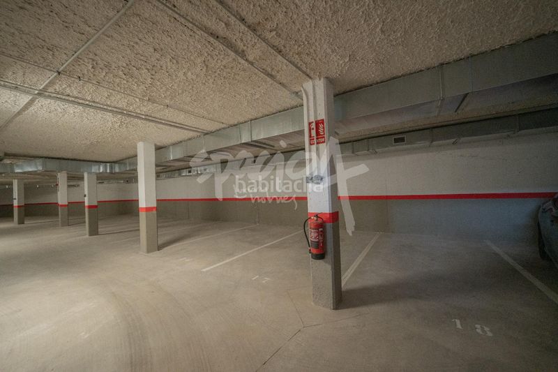 Foto d4bfc002-c94a-4db0-8aa2-958255e4fb1a. Etagenwohnung mit heizung parking in Méntrida