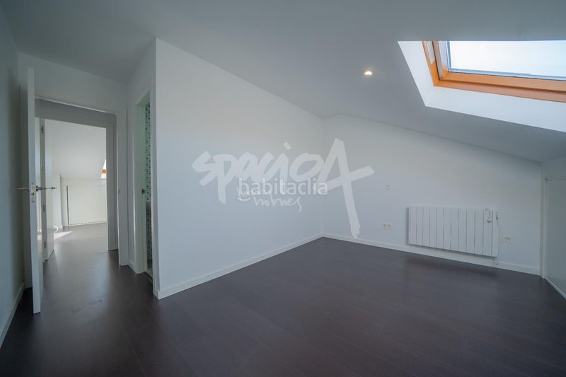 Foto df4c0d16-8daa-43aa-8b4a-8cd546ae05c6. Etagenwohnung mit heizung parking in Méntrida