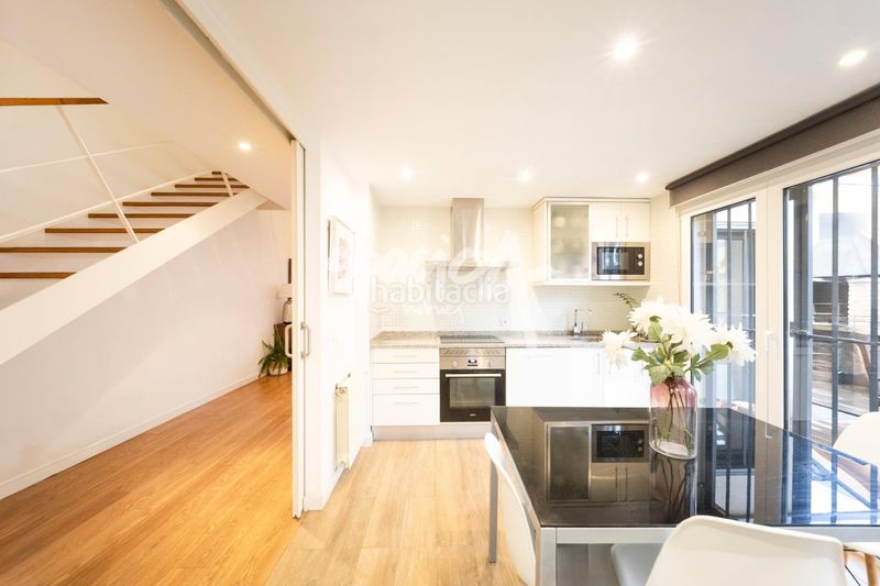 Foto 17a7de36-bd5c-4076-ae7b-7e06bb028d91. Casa aparellada amb calefacció aparcament piscina a Rozas de Madrid (Las)