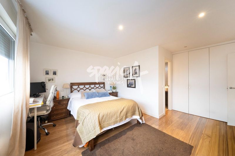 Foto 711e9adf-1a3a-4c7f-a147-f7acca0e4126. Casa aparellada amb calefacció aparcament piscina a Rozas de Madrid (Las)