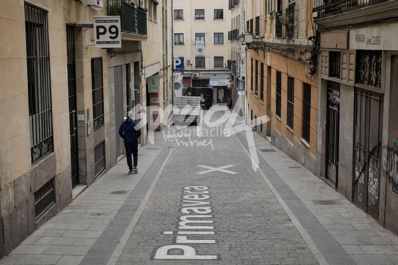 Foto 1dbfabff-1c2d-4879-907b-4b055ad49ba6. Pis amb calefacció a Embajadores-Lavapiés Madrid