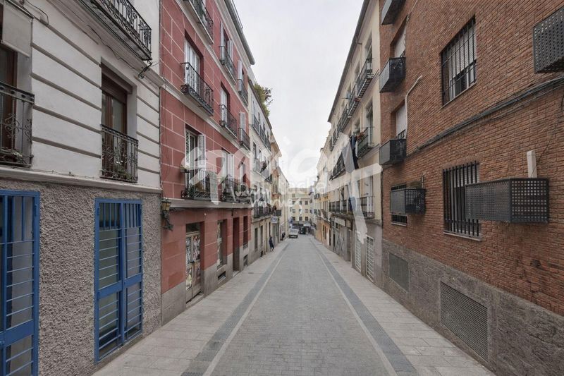 Foto 5dbe87db-464a-4c14-89a1-f5ed54b47b96. Pis amb calefacció a Embajadores-Lavapiés Madrid