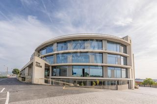 Bureau  Carretera coruña. Oficina en venta en madrid con vistas a el pardo