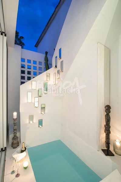 Foto 43c2e4d6-3451-44dd-8fed-b887ce7323e5. Xalet amb piscina a Marbesa Marbella