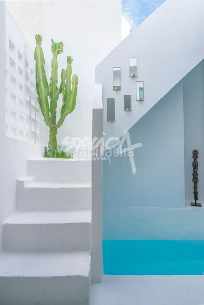 Foto 7f4c96eb-f344-40e0-9503-5039ef163411. Xalet amb piscina a Marbesa Marbella