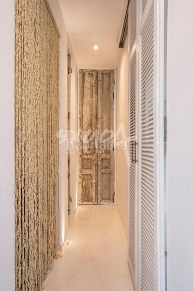 Foto d8196856-7a02-491f-8731-ad789ca89d6f. Xalet amb piscina a Marbesa Marbella