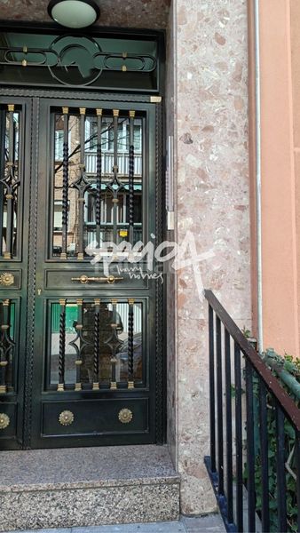 Foto c3e9b903-4bfa-40f7-b442-ca36d76d633f. Flat with heating in Casco Antiguo Alcorcón