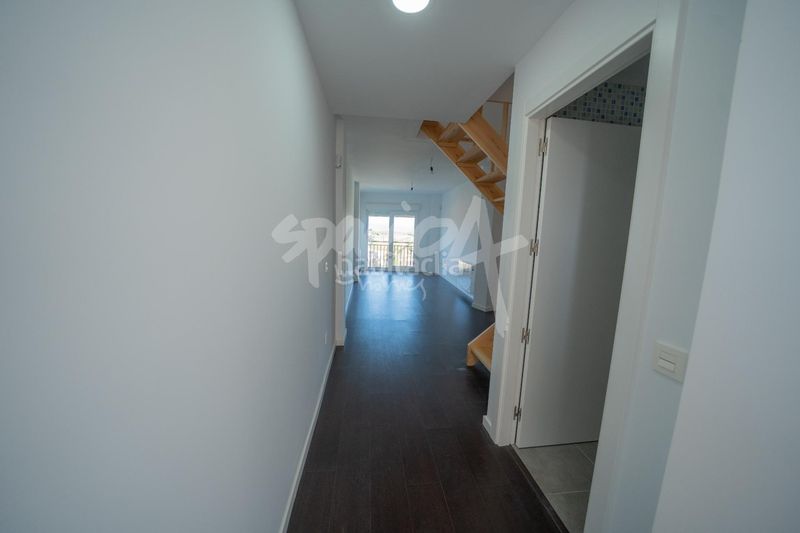 Foto b6da7ddd-1ea1-4b5d-8379-832e62dd85da. Pis amb calefacció aparcament a Méntrida