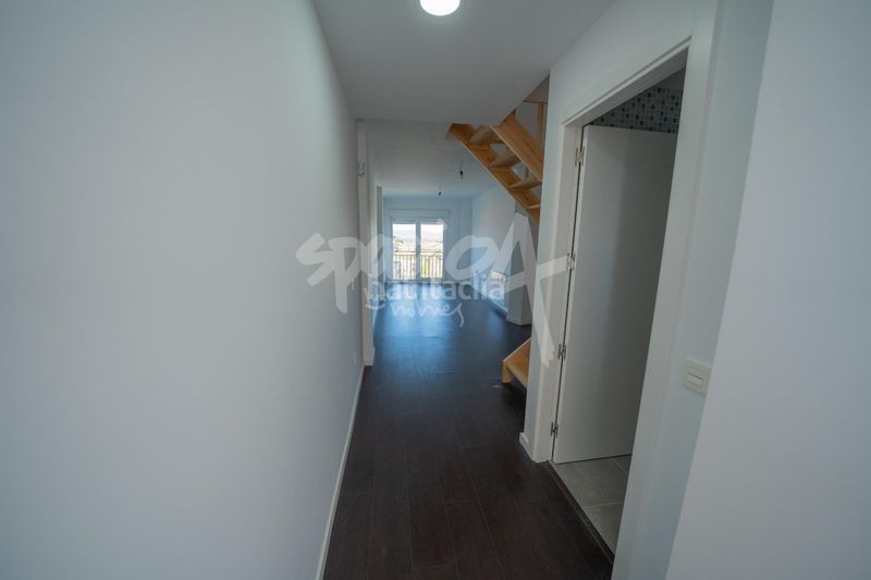 Foto e8c2ca7e-3a26-48ac-a437-397e4a039ca7. Pis amb calefacció aparcament a Méntrida