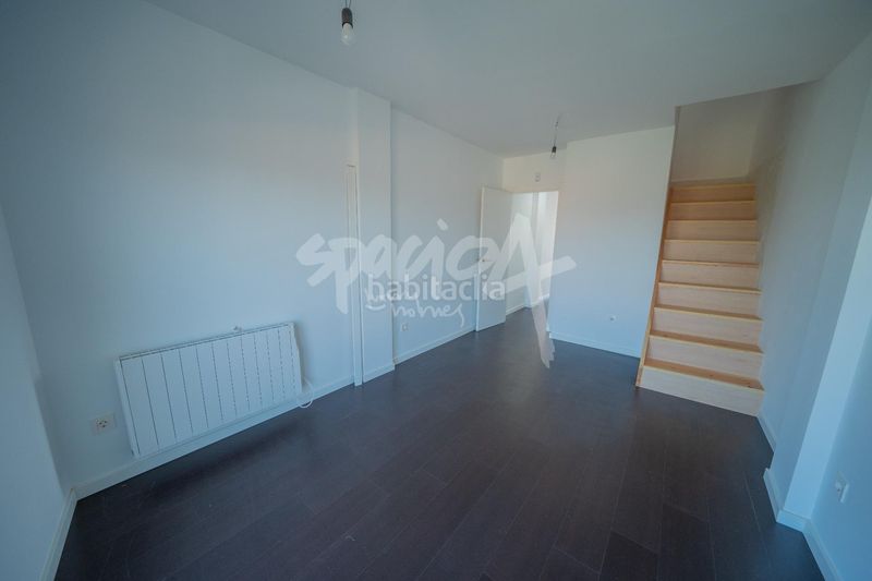 Foto 0d663e9e-a850-42d1-b0ea-65c875b26411. Pis amb calefacció aparcament a Méntrida