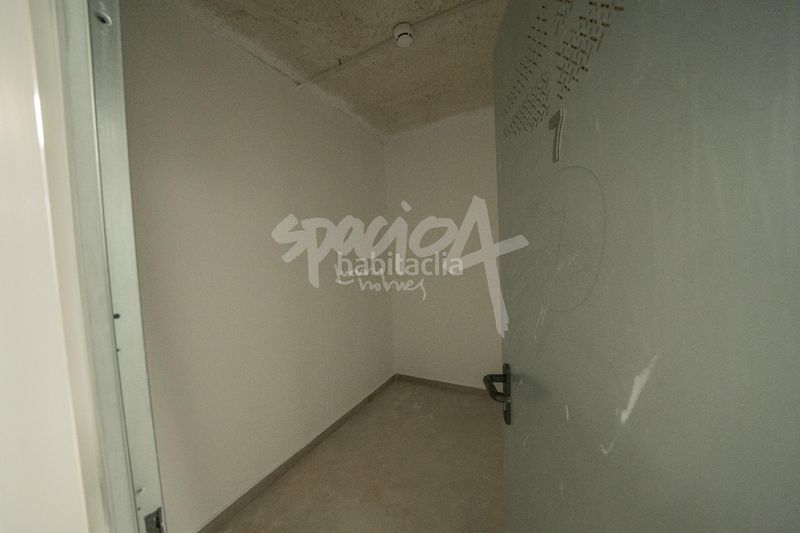 Foto 4c48107a-59ea-4a64-8edf-a2d27dc0a3f5. Pis amb calefacció aparcament a Méntrida