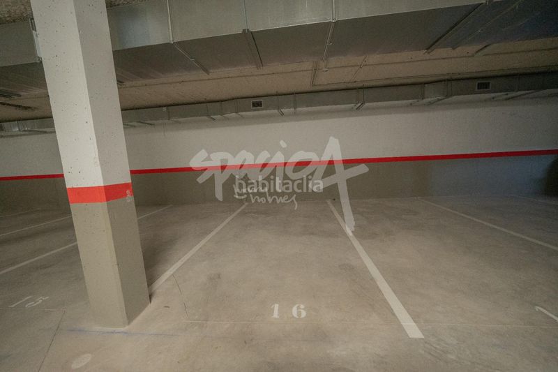 Foto f98a4294-a6c6-4390-bdff-65c9028d03c8. Pis amb calefacció aparcament a Méntrida