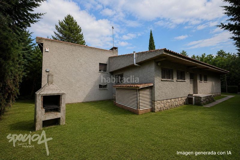 Foto cefb4b86-5623-4919-9214-3041aaae597a. Xalet amb calefacció aparcament piscina a El Guijo-Colonia España Galapagar