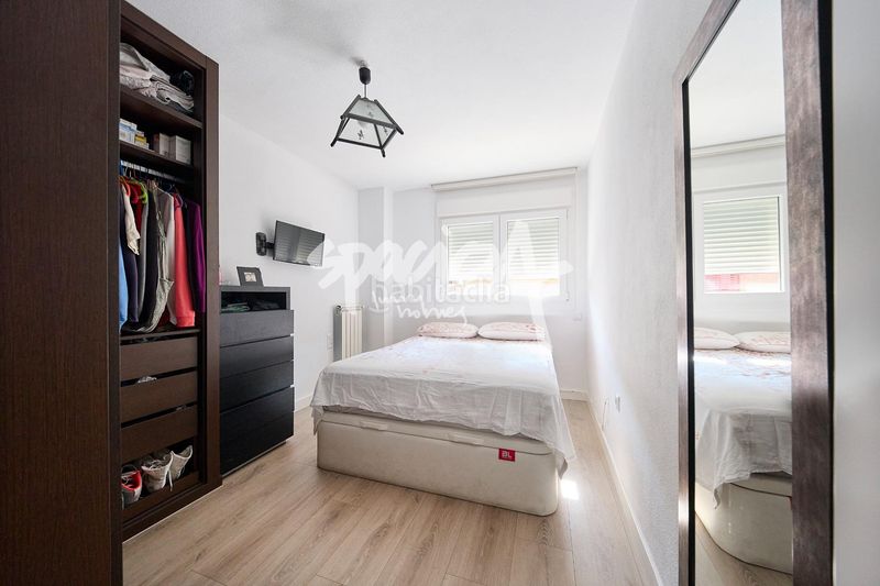 Foto 56e88a18-d606-4265-8a7a-b760d3984be9. Pis amb calefacció aparcament piscina a Casa Amarilla Galapagar