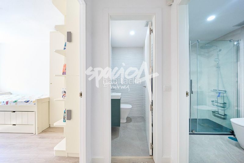 Foto f8e229f2-c890-4209-ac01-5488f2ae4596. Pis amb calefacció aparcament piscina a Casa Amarilla Galapagar