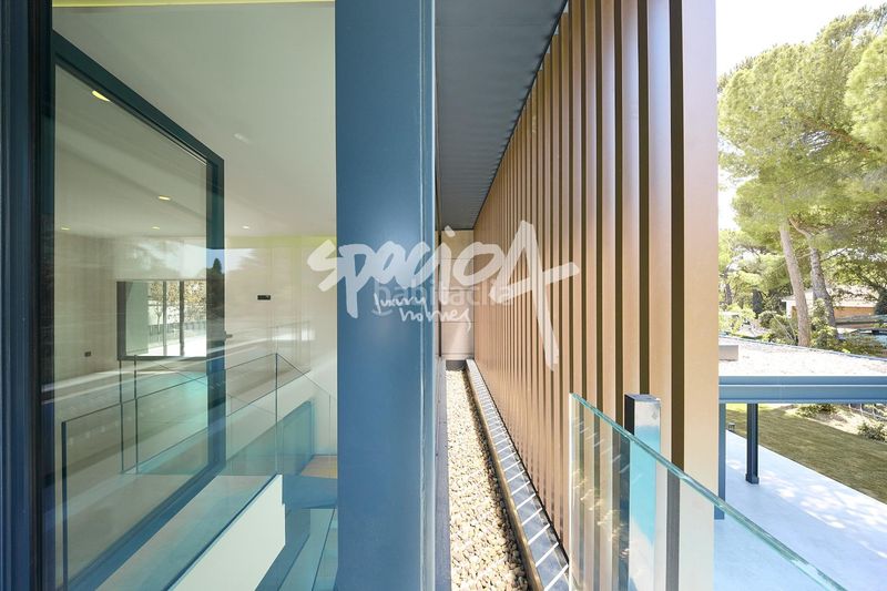 Foto a6c59e1f-225d-4c0c-9826-8a05df183012. Xalet amb calefacció aparcament piscina a Valdepastores-Las Encinas Boadilla del Monte