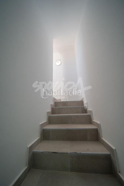 Foto d2a3516b-c5ff-47da-852a-70e15affac93. Pis amb calefacció aparcament a Méntrida