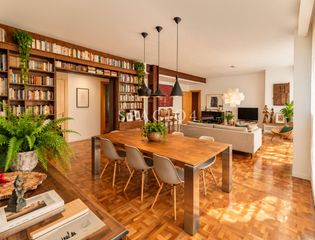 Pis a Calle quintana 9. Exclusivo piso de lujo en venta en argüelles con garaje y traste