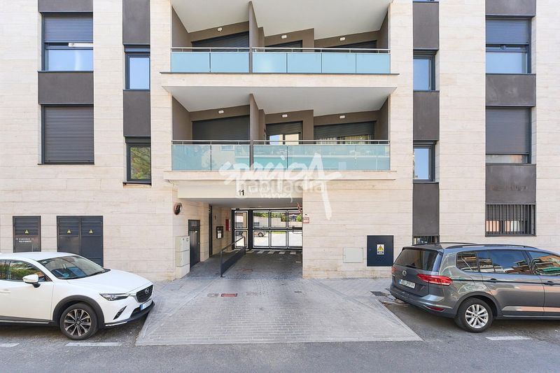 Foto 0b20eb99-34a7-48ac-a23a-56e640078188. Apartament amb calefacció aparcament piscina a Buena Vista Madrid