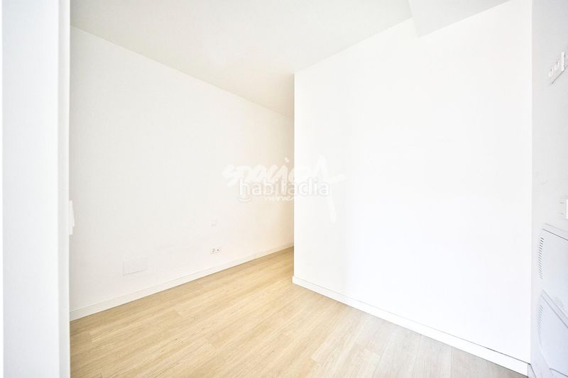 Foto 0cfa8131-1ae9-47e4-81ce-7a1b1468eb97. Apartament amb calefacció aparcament piscina a Buena Vista Madrid