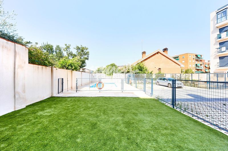 Foto 6195e43c-c539-4a7e-b73e-698d66ee0b31. Apartament amb calefacció aparcament piscina a Buena Vista Madrid