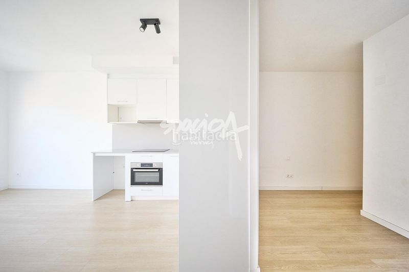 Foto b80fb3b7-d7ef-49dc-bd40-bf9201d78278. Apartament amb calefacció aparcament piscina a Buena Vista Madrid