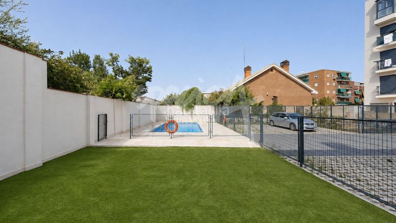 Foto cb163d7b-1c36-486a-a259-7d73da820ad7. Loft amb calefacció aparcament piscina a Buena Vista Madrid