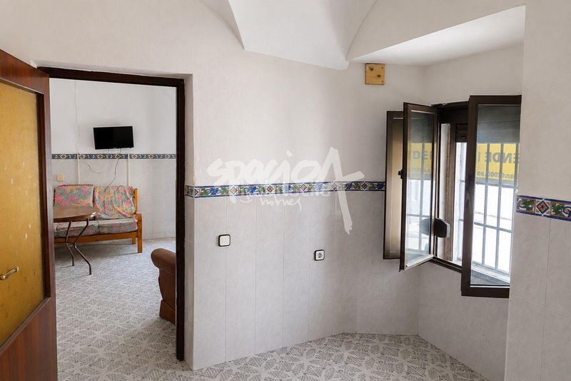 Foto 273d4580-4866-4e41-aff7-a54579ee039e. Casa adossada a Madroñera