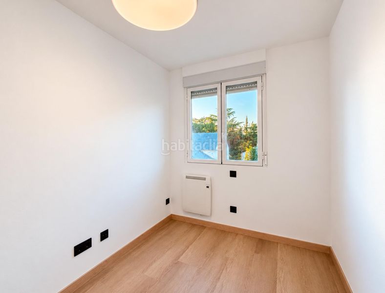 Foto cf26894a-4fc4-416e-8944-6330f288b769. Rent flat with parking pool in La Canaleja Galapagar