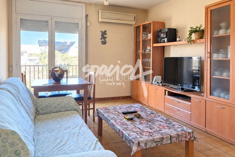 Foto 4290d350-ec19-4f4b-88e6-c4d3516394ef. Piso  ocupado ilegalmente barcelona en Congost-Santa Caterina Manresa
