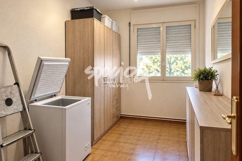 Foto 7435f927-15c3-4915-a96f-cc297544277c. Piso  ocupado ilegalmente barcelona en Congost-Santa Caterina Manresa