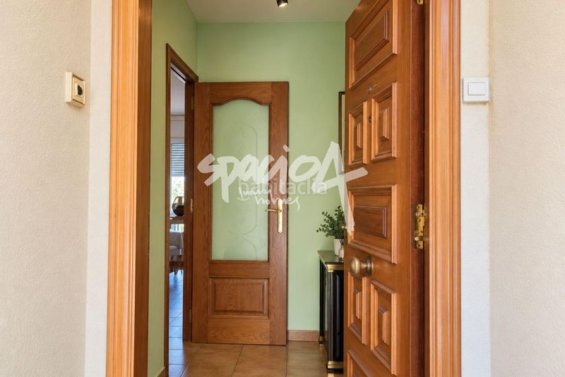 Foto 74b4a49a-f92c-45a8-a22b-e0aa3dd63d30. Piso  ocupado ilegalmente barcelona en Congost-Santa Caterina Manresa
