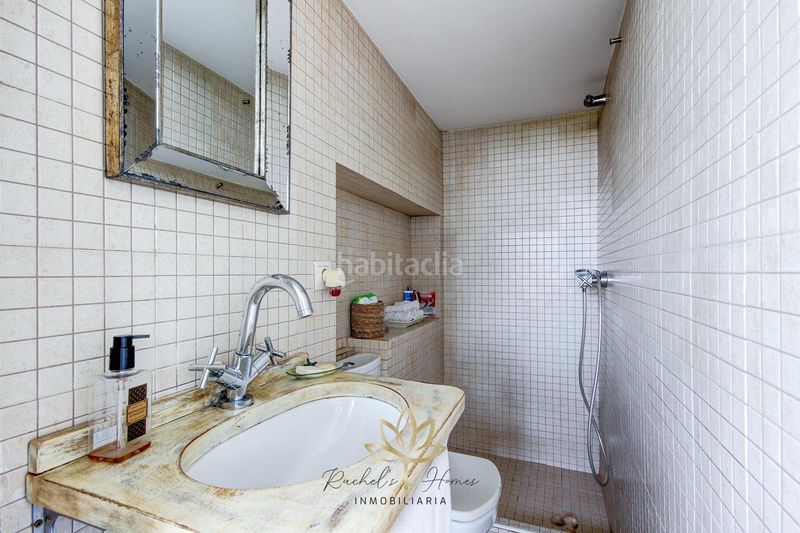 Foto adb82b1b-3501-4d11-805f-813e23fd9b93. Dúplex amb calefacció aparcament piscina a Gava Mar Gavà