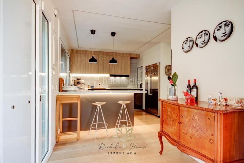 Foto f13c2d67-b560-4dc7-ba22-6f4dddbb42f2. Casa adossada amb aparcament a les botigues de Sitges Sitges